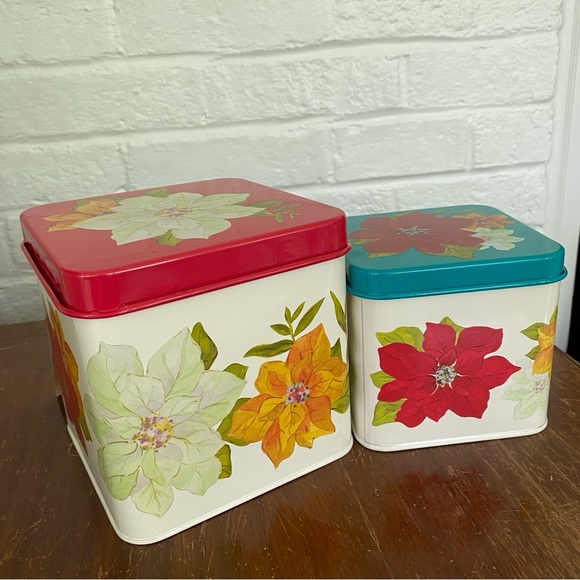 PIONEER WOMAN Poinsettia Cookie Tins Set of 2 New - Picture 1 of 7